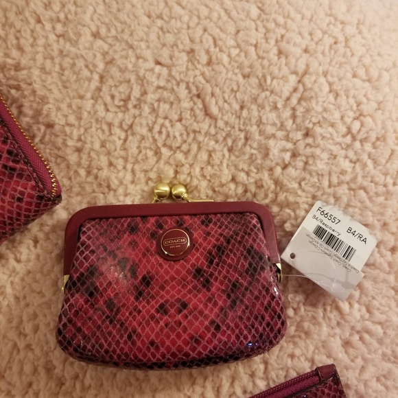 NWT Coach Raspberry Clutch, Kisslock & Wallet Set - Picture 2 of 9